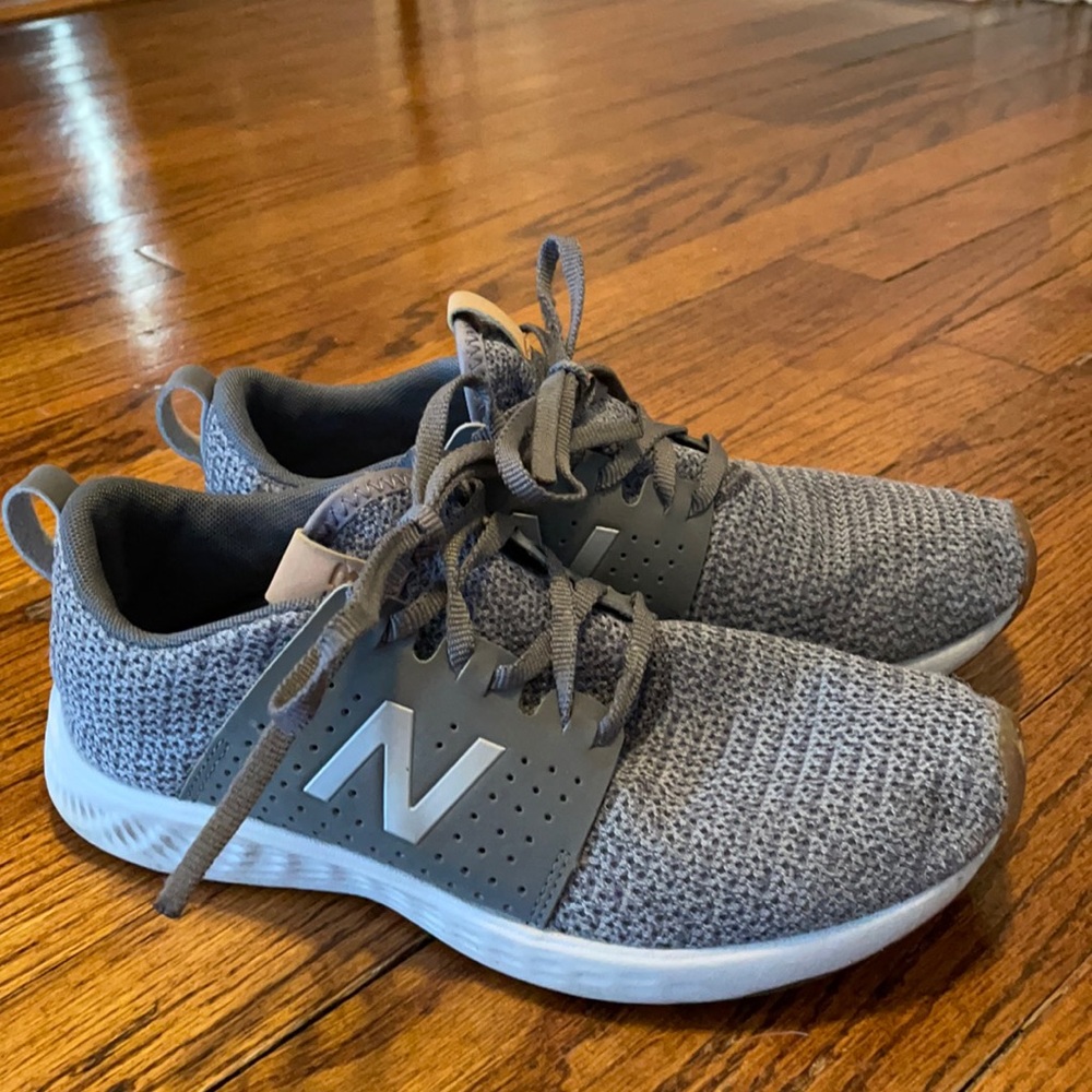 Big Boy New Balance Sneakers, Excellent Condition!